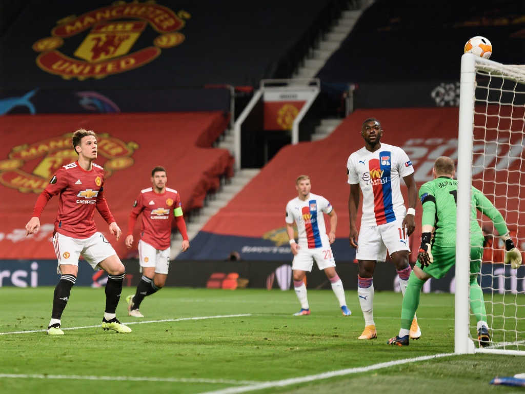 马刺奋力追 马刺奋力追